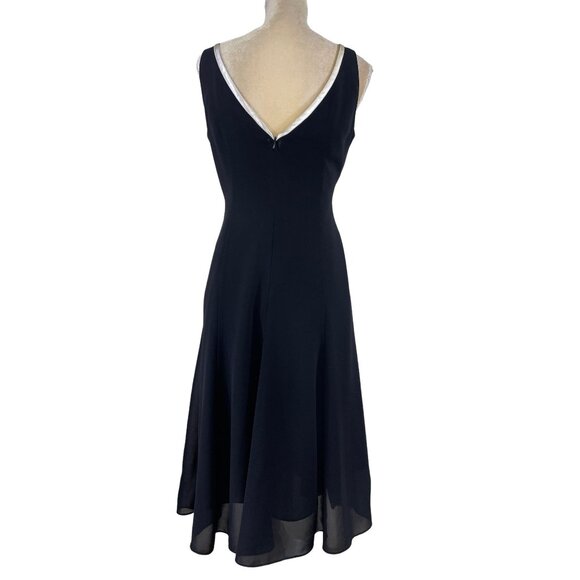 Adrianna Papell Black Cocktail Dress with Ivory Ribbon Detail and Streamers Sz 8 - Picture 2 of 7